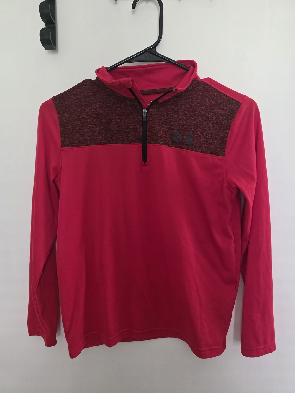Under Armour HeatGear YMD Medium Pink 1/4 Zip Pullover Youth Long Sleeve